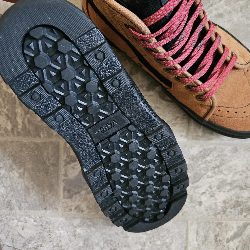 Vans Off The Wall Sentry‎ SK8-Hi Hiker Shoe Suede Brown/black men's 6 womens 7.5 - Picture 8 of 9